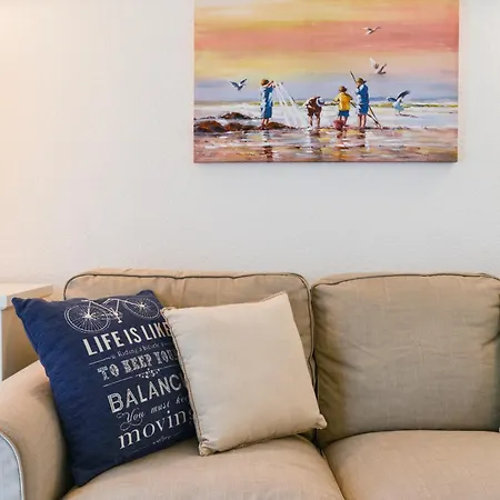 Spacious Chic Apartamento