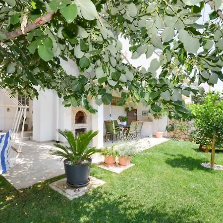 Spacious Chic Апартаменти Задар