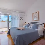 Spacious Chic *
