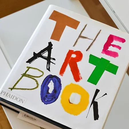 Spacious Chic Lejlighed *