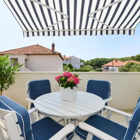 Spacious Chic Lejlighed