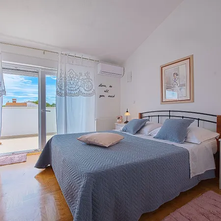 Spacious Chic *