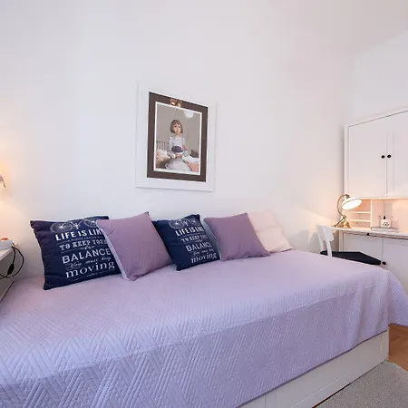 Spacious Chic Lejlighed *