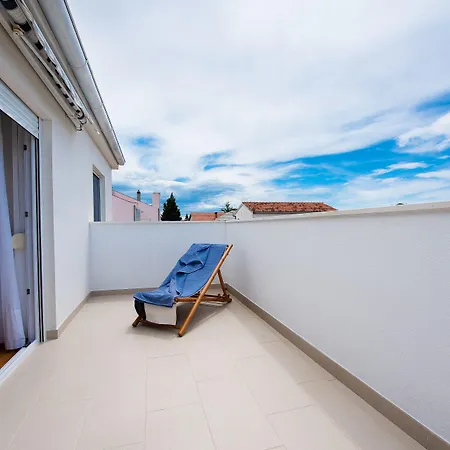 Spacious Chic Daire *