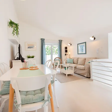 Spacious Chic * זאדאר