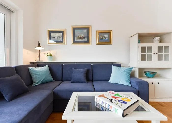 Lägenhet Spacious Chic Zadar