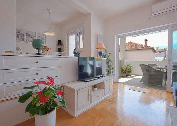 Spacious Chic Apartament Zadar