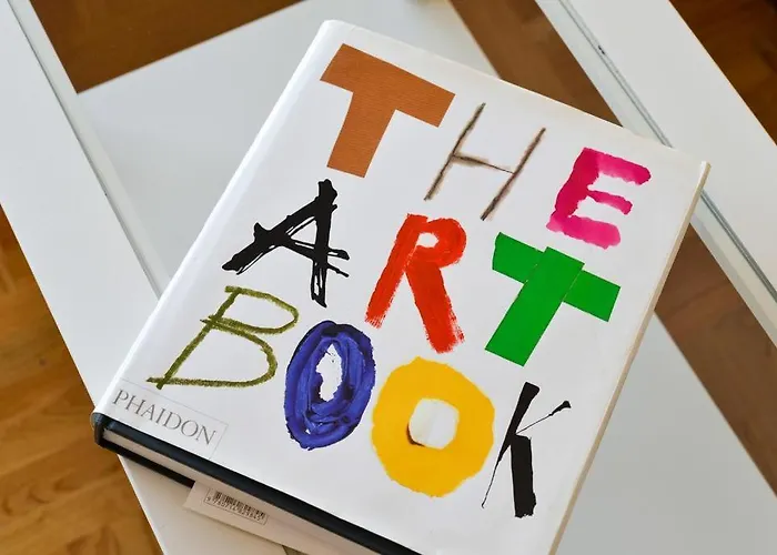 Spacious Chic Lägenhet *