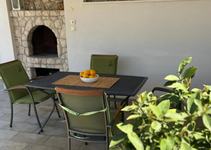 Spacious Chic Apartament *