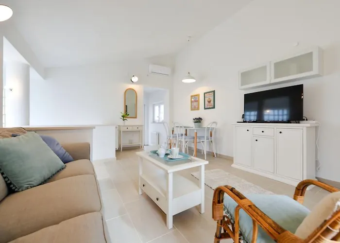 Spacious Chic Lejlighed