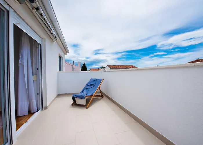 Spacious Chic Lejlighed *